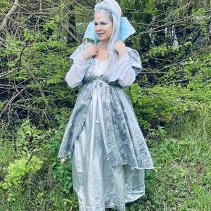Renaissance festival, Snow Queen costume dress.
